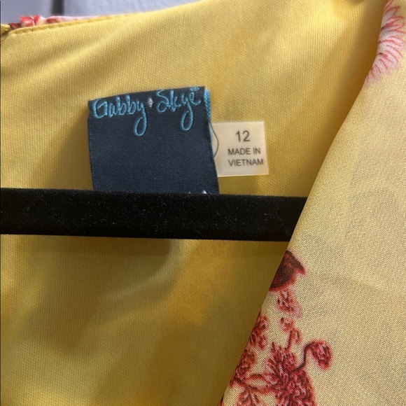 Floral Yellow Ruffle Dress - Picture 4 of 8